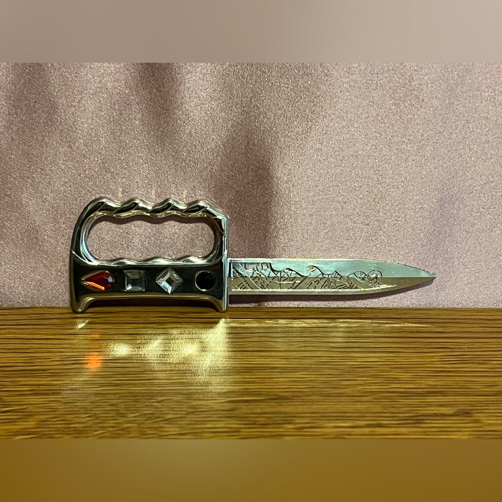 Fairyloot A Darker Shade Of Magic Letter Opener